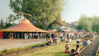 Daydance feat. Feine Musik