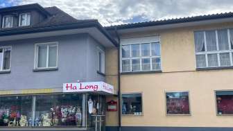 Aussenansicht des Restaurants Ha Long