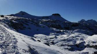 Im Hintergrund links der Schilt, in der Mitte das Tristli