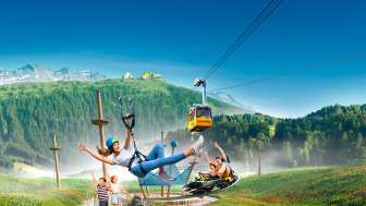 Spiel und Spass im Zipline-Park