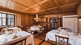 Restaurant & Hotel Weiss Kreuz