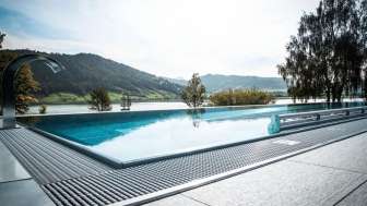 csm_aegeribad-baeder-und-wellness-erlebnisregion-mythen_7_5abce69d47.jpg