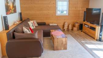 Sofa mit Fernseher