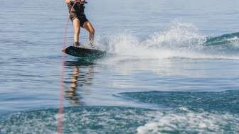 Swiss lake twins wakeboard lake lucerne 034 copy
