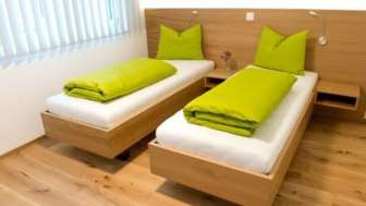 Doppelzimmer mit Einzelbetten
