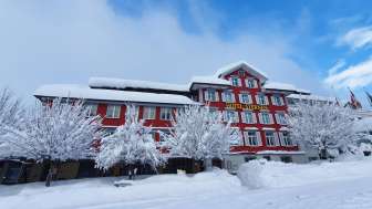 Hotel Sternen Aussenansicht Winter