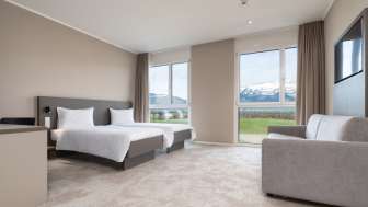 Helles und modernes Zweibettzimmer im b_smart motel