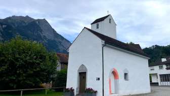 Aussenansicht der Kapelle St. Peter