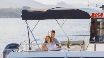 Swiss lake twins private boat tour lake lucerne 124