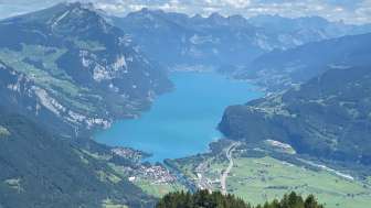 Panorama vom Hirzli über den Walensee
