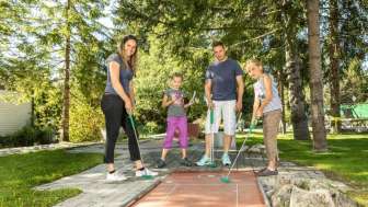 hotel-valbella-resort-arosa-lenzerheide-garten-min